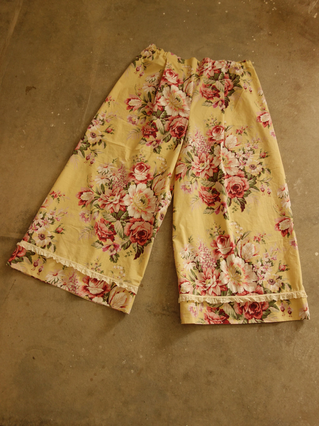 Royal Lemonade Pillow Pants