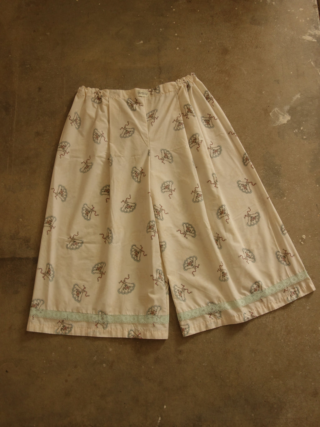 Lady's Pillow Pants