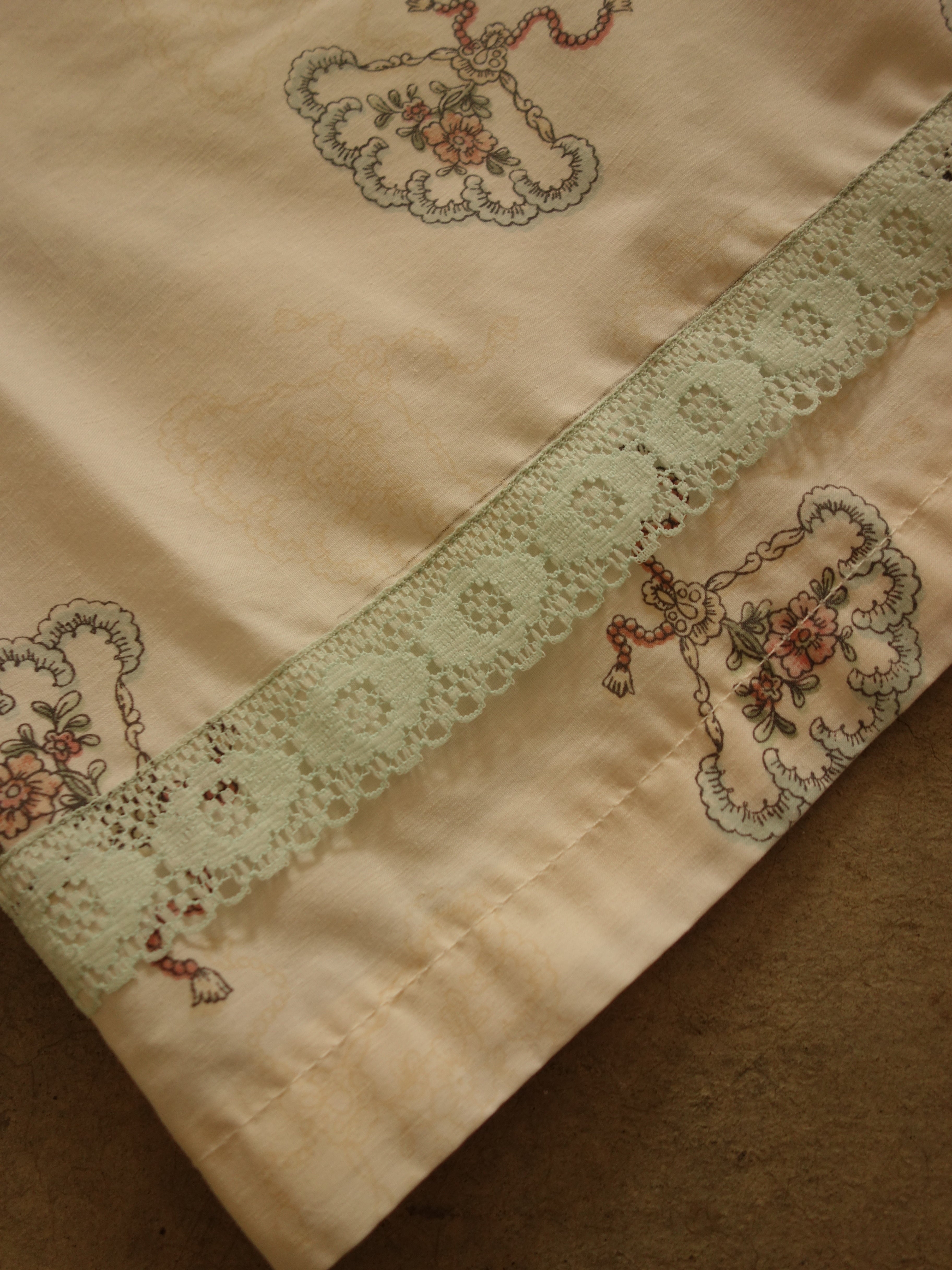Lady's Pillow Pants