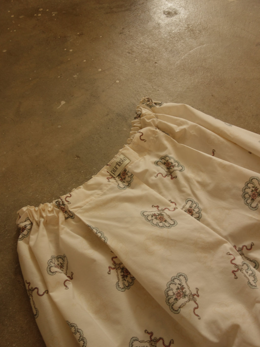 Tea Time Bloomers