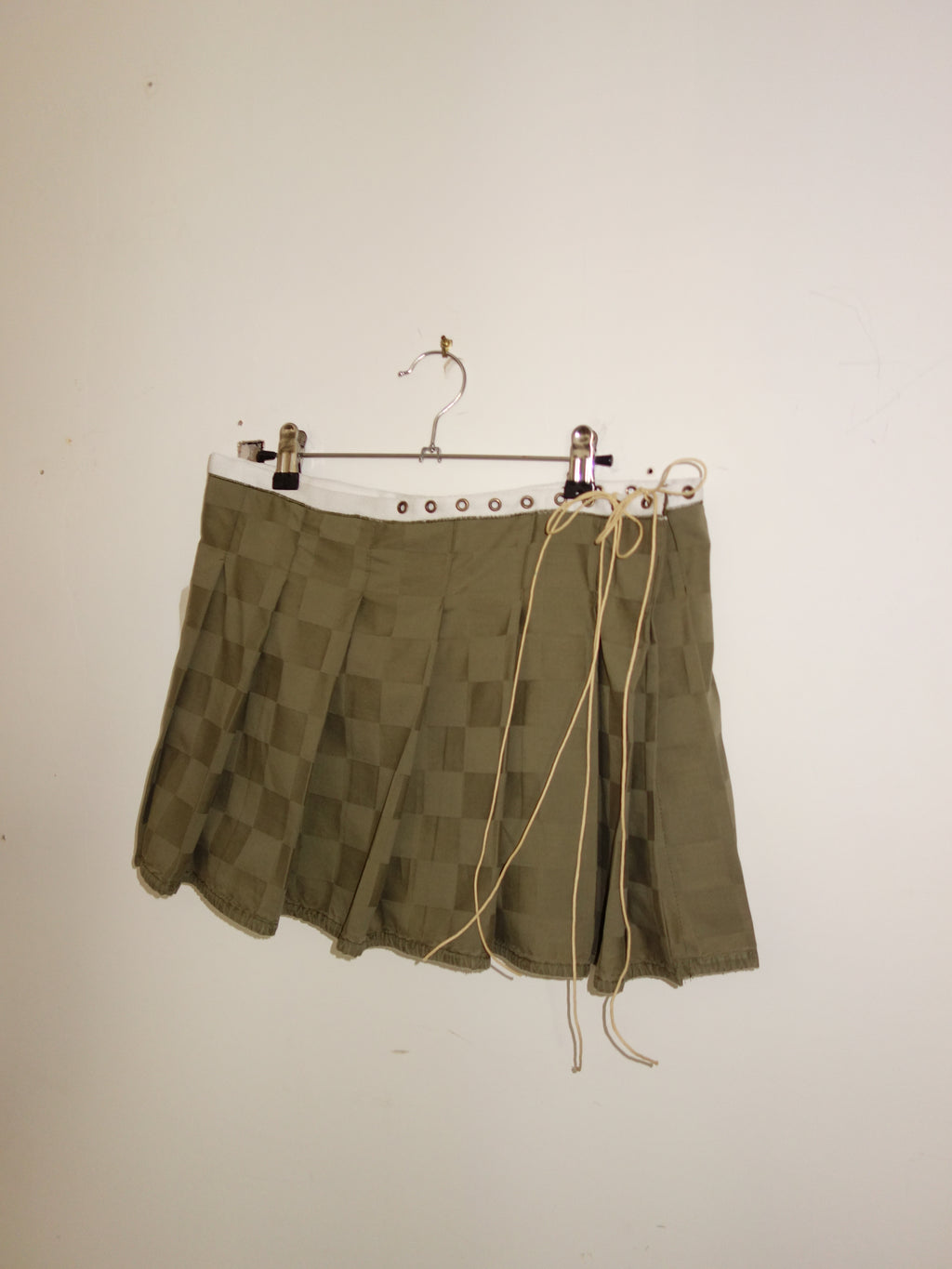 sk8ter mini skirt