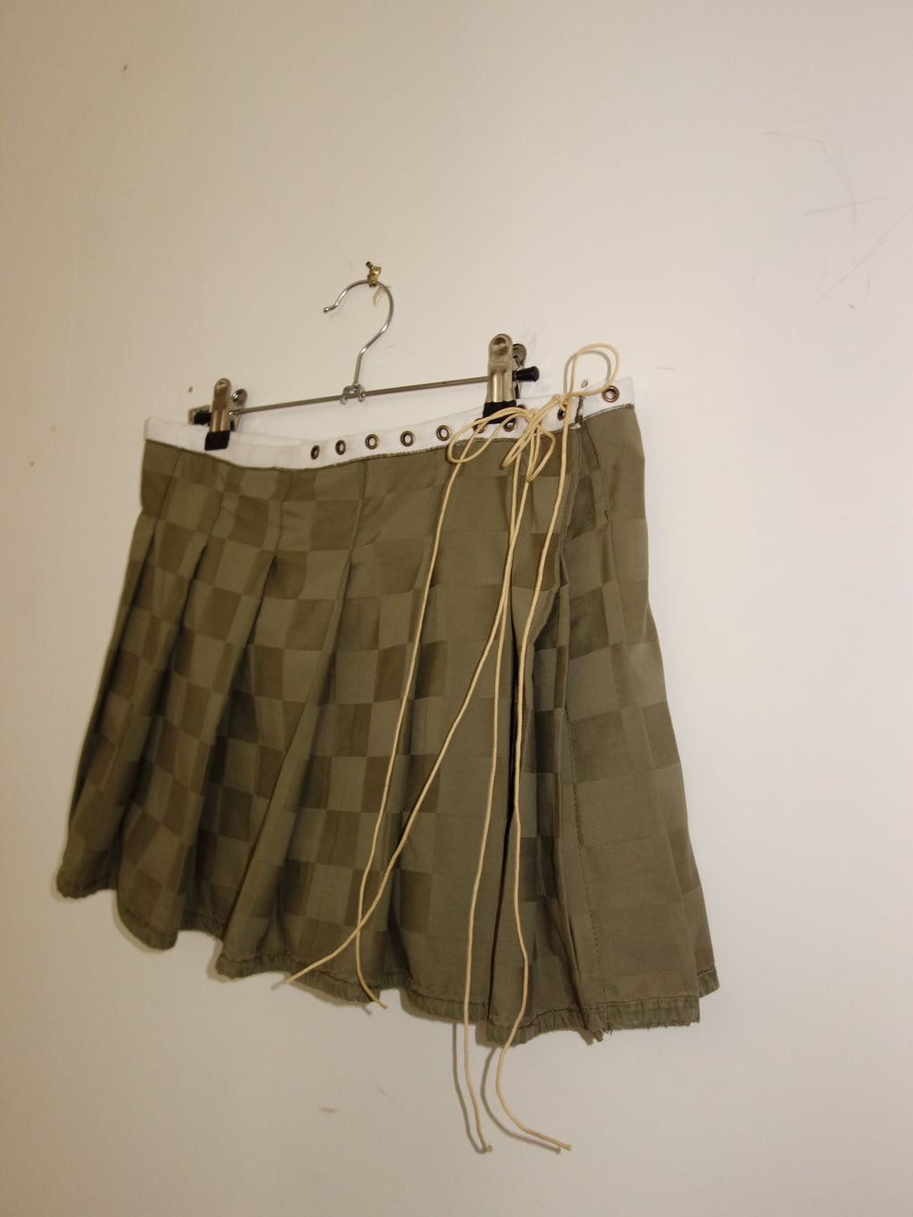sk8ter mini skirt