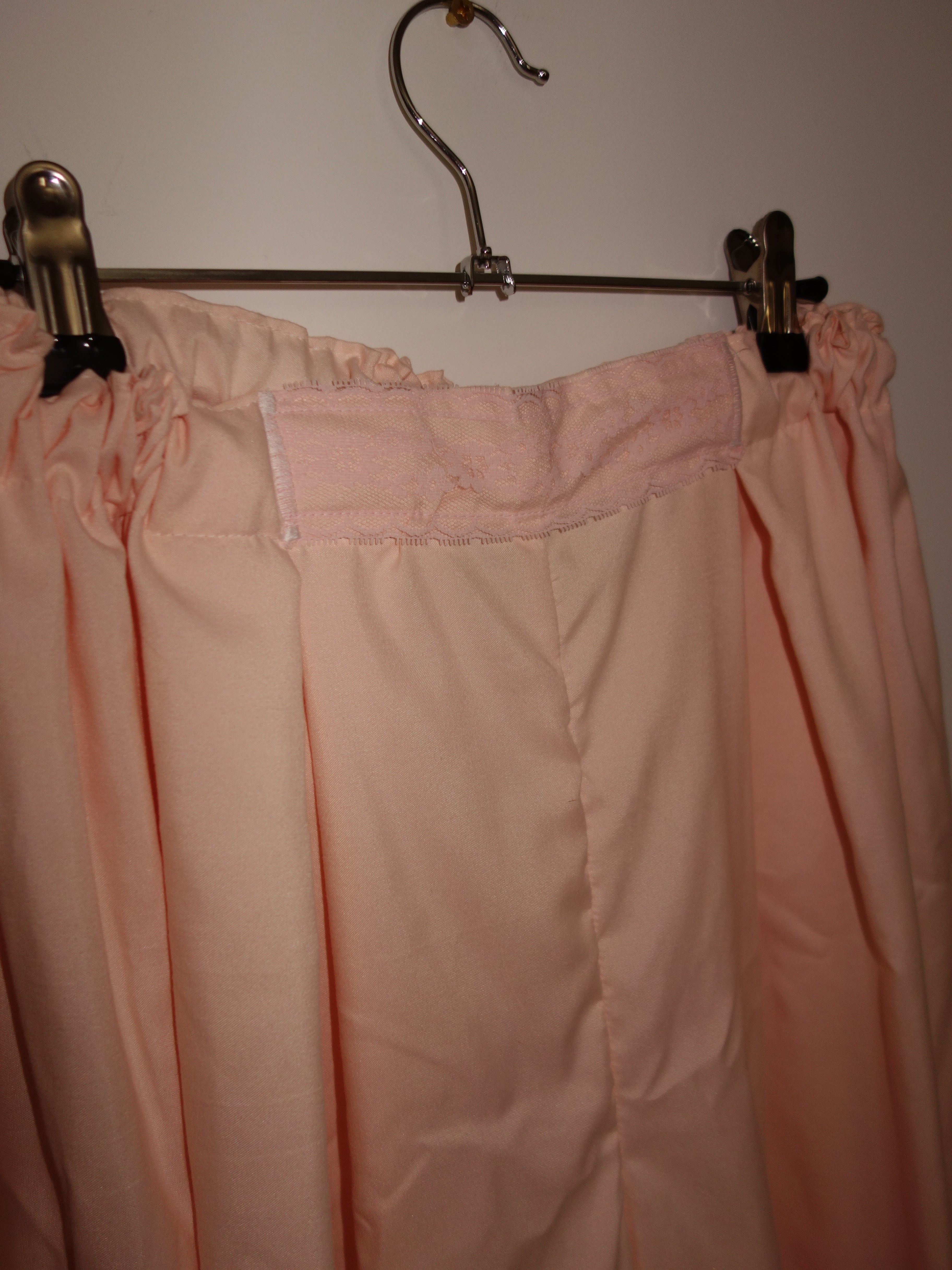 baby pink soft bloomer pants