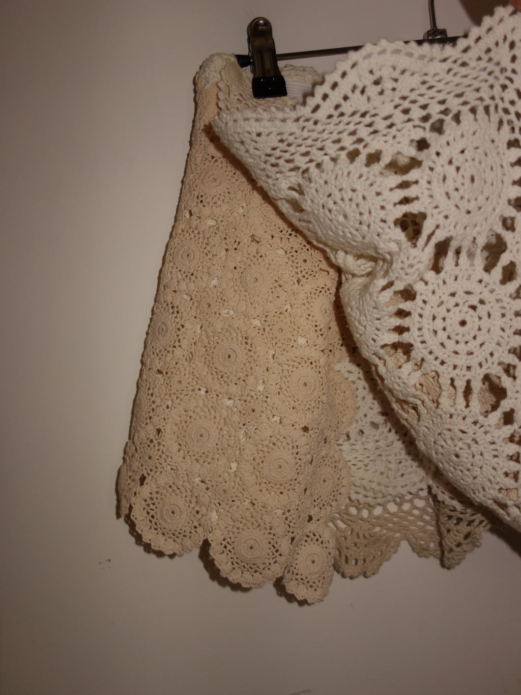 [xs/s] doily mini skirt