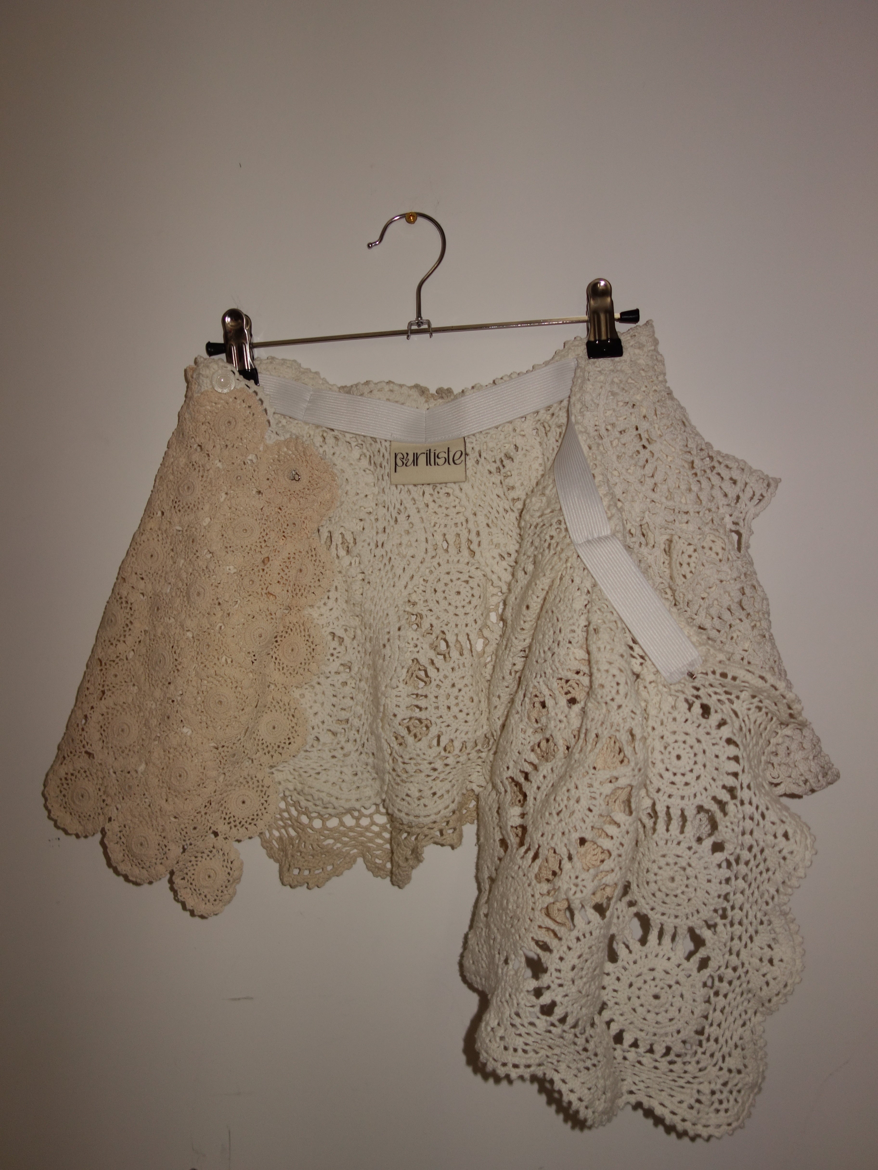 [xs/s] doily mini skirt