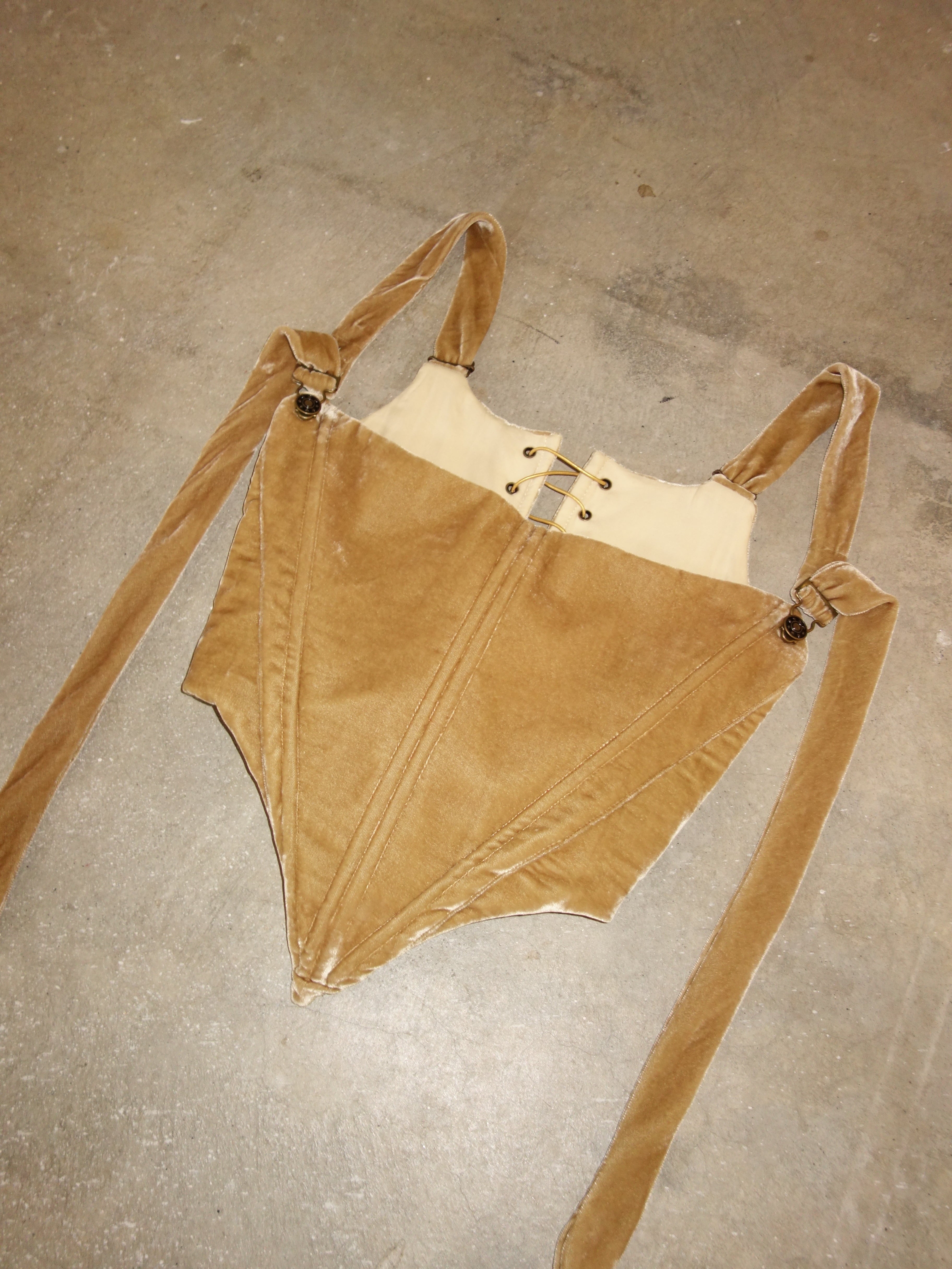 [s] Silk Velvet Corset
