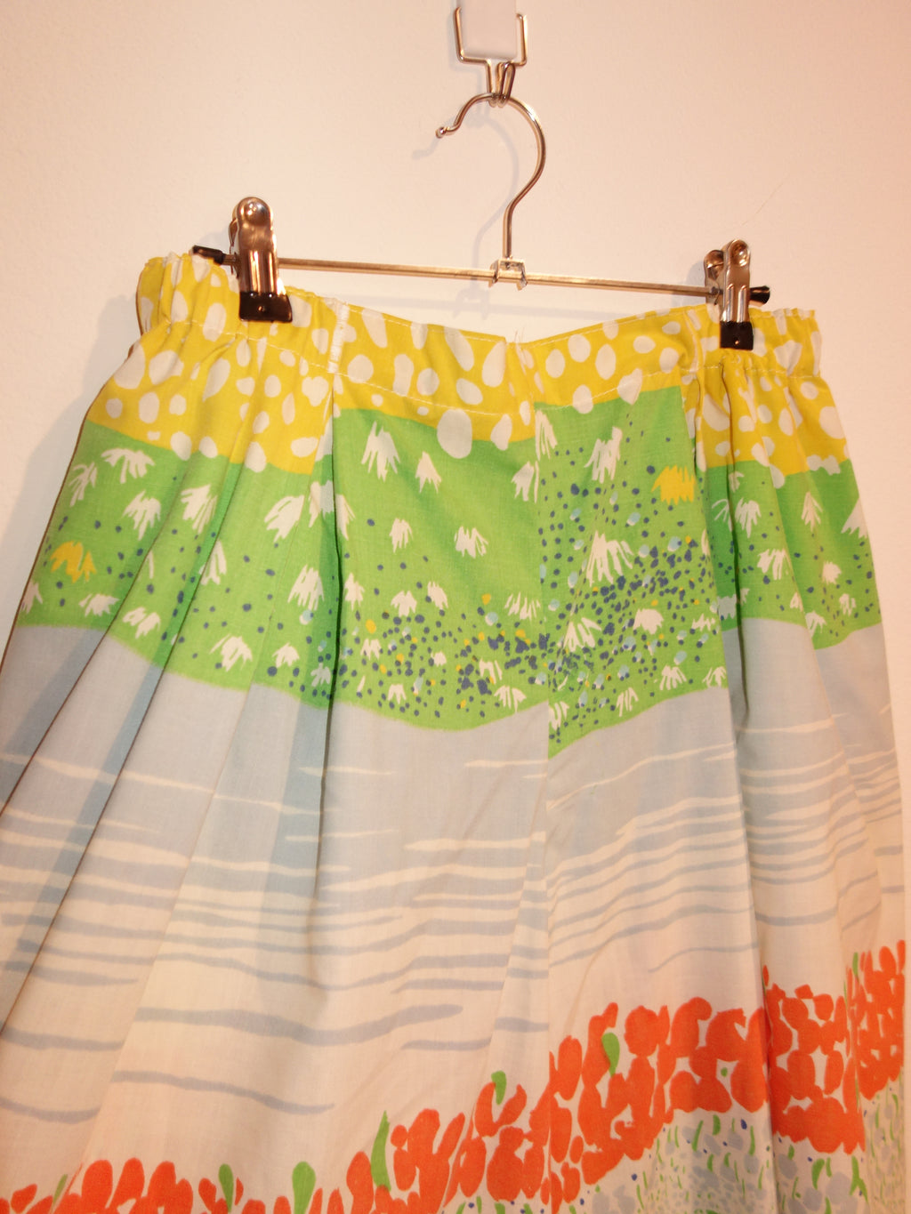 [low rise] Flower Fields Pillow Pants