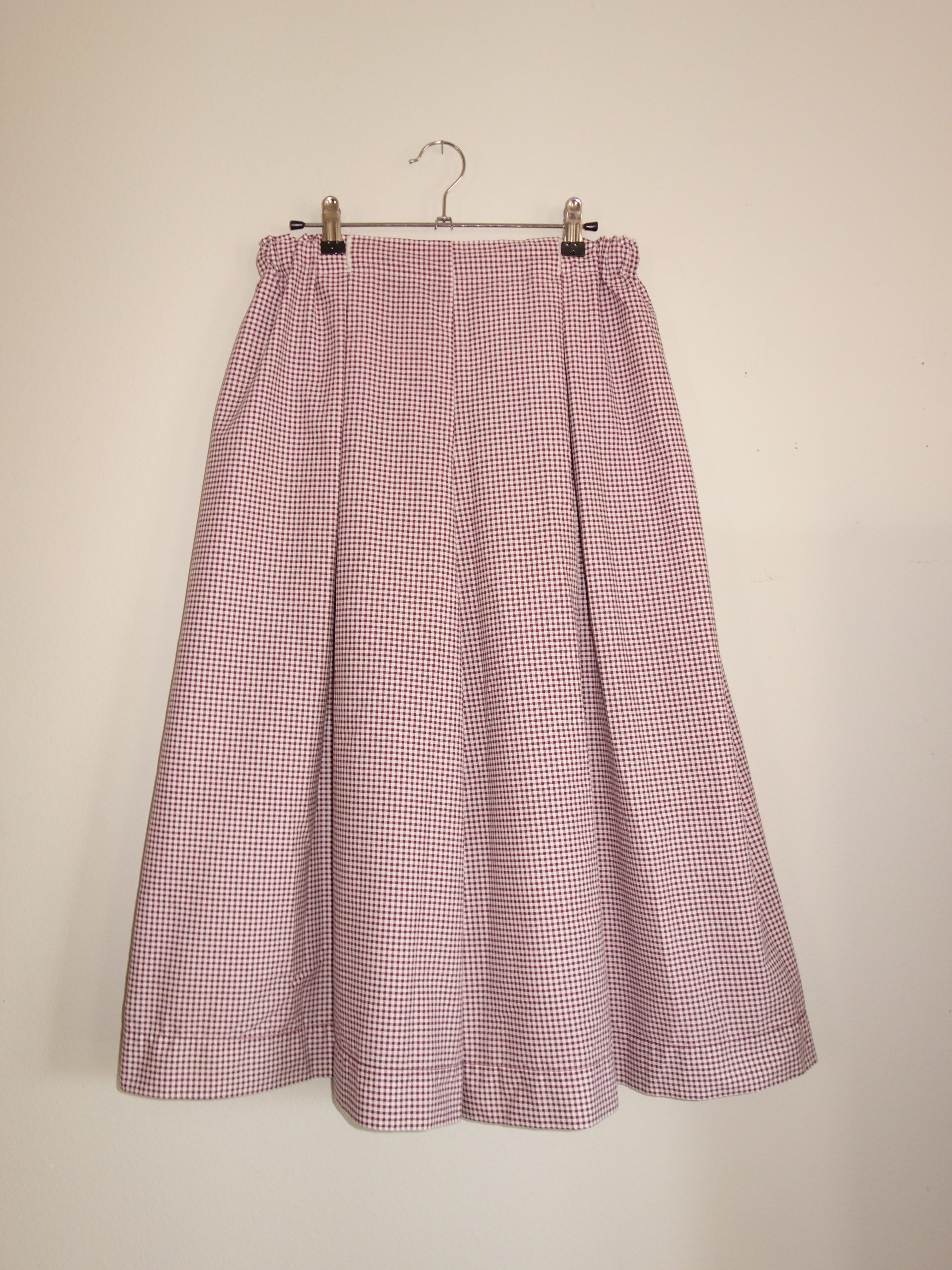 [low-rise] burgundy gingham 𝑝𝑖𝑙𝑙𝑜𝑤 𝑝𝑎𝑛𝑡𝑠