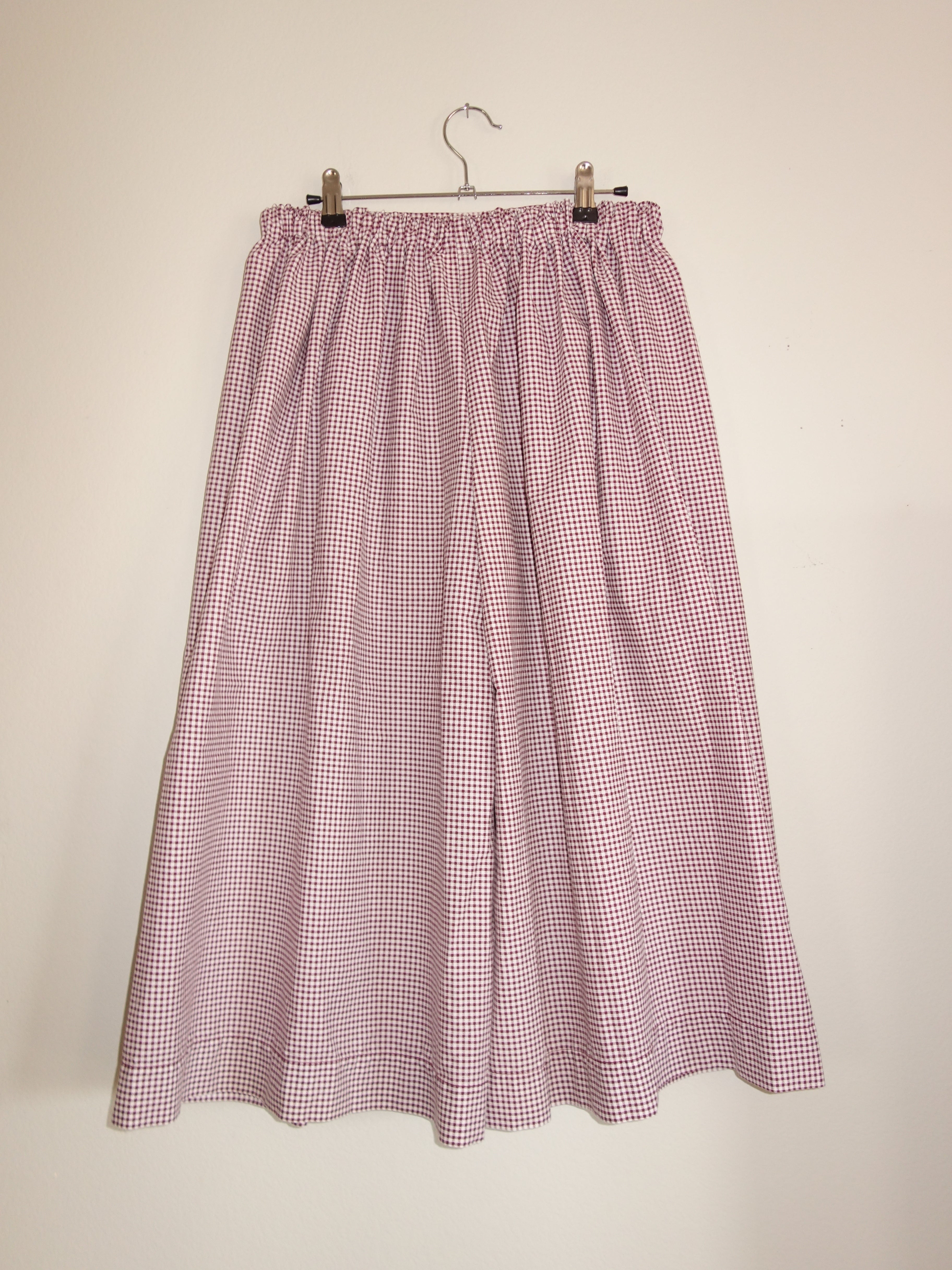 [low-rise] burgundy gingham 𝑝𝑖𝑙𝑙𝑜𝑤 𝑝𝑎𝑛𝑡𝑠