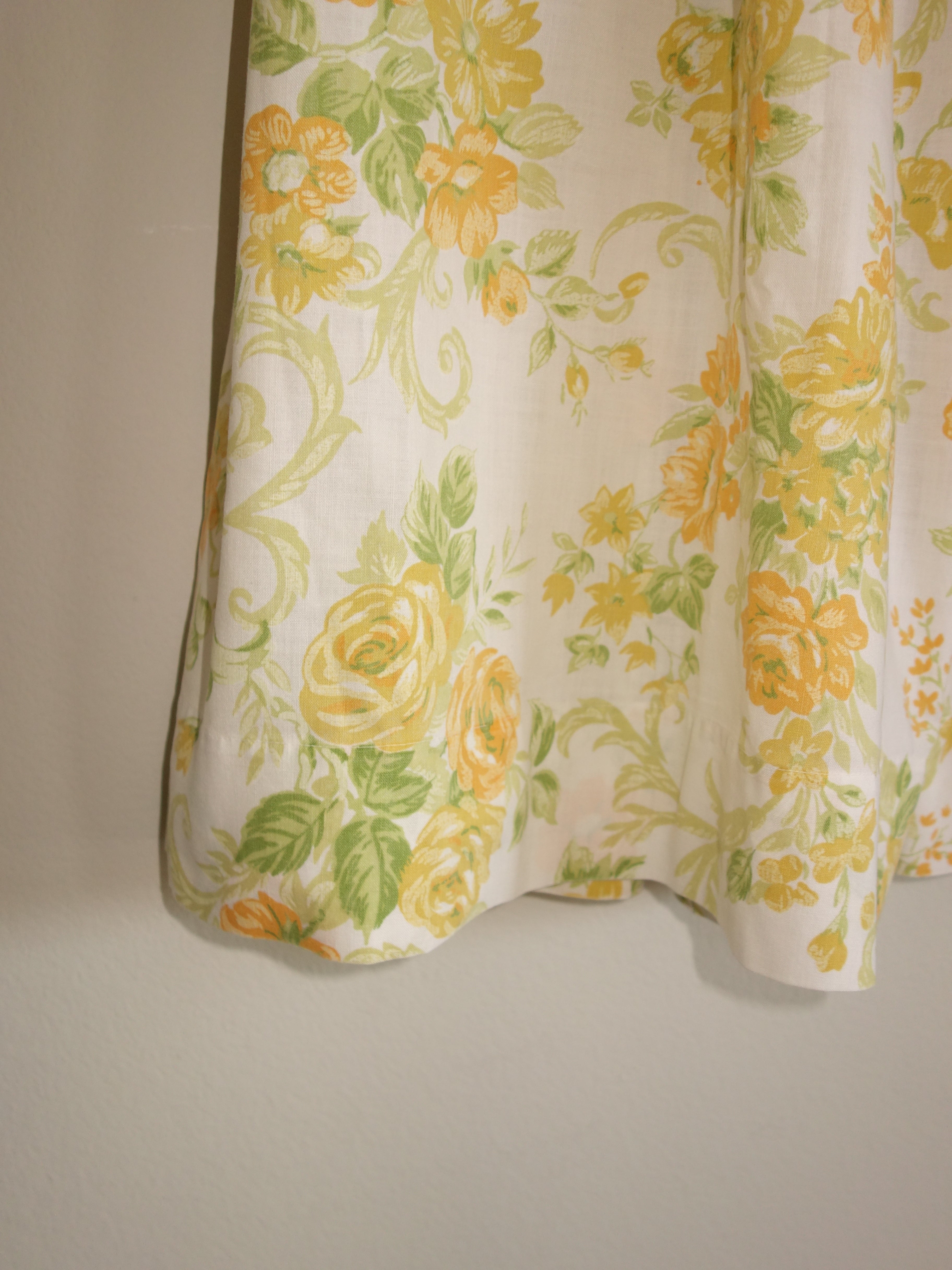 [tall] romantic floral 𝑝𝑖𝑙𝑙𝑜𝑤 𝑝𝑎𝑛𝑡𝑠