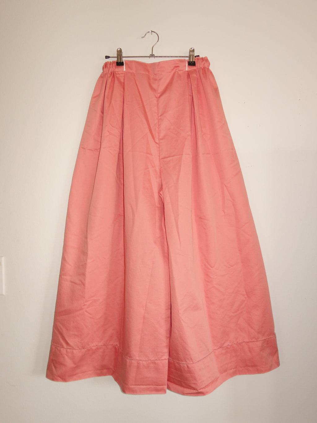 [tall] coral cotton 𝑝𝑖𝑙𝑙𝑜𝑤 𝑝𝑎𝑛𝑡𝑠