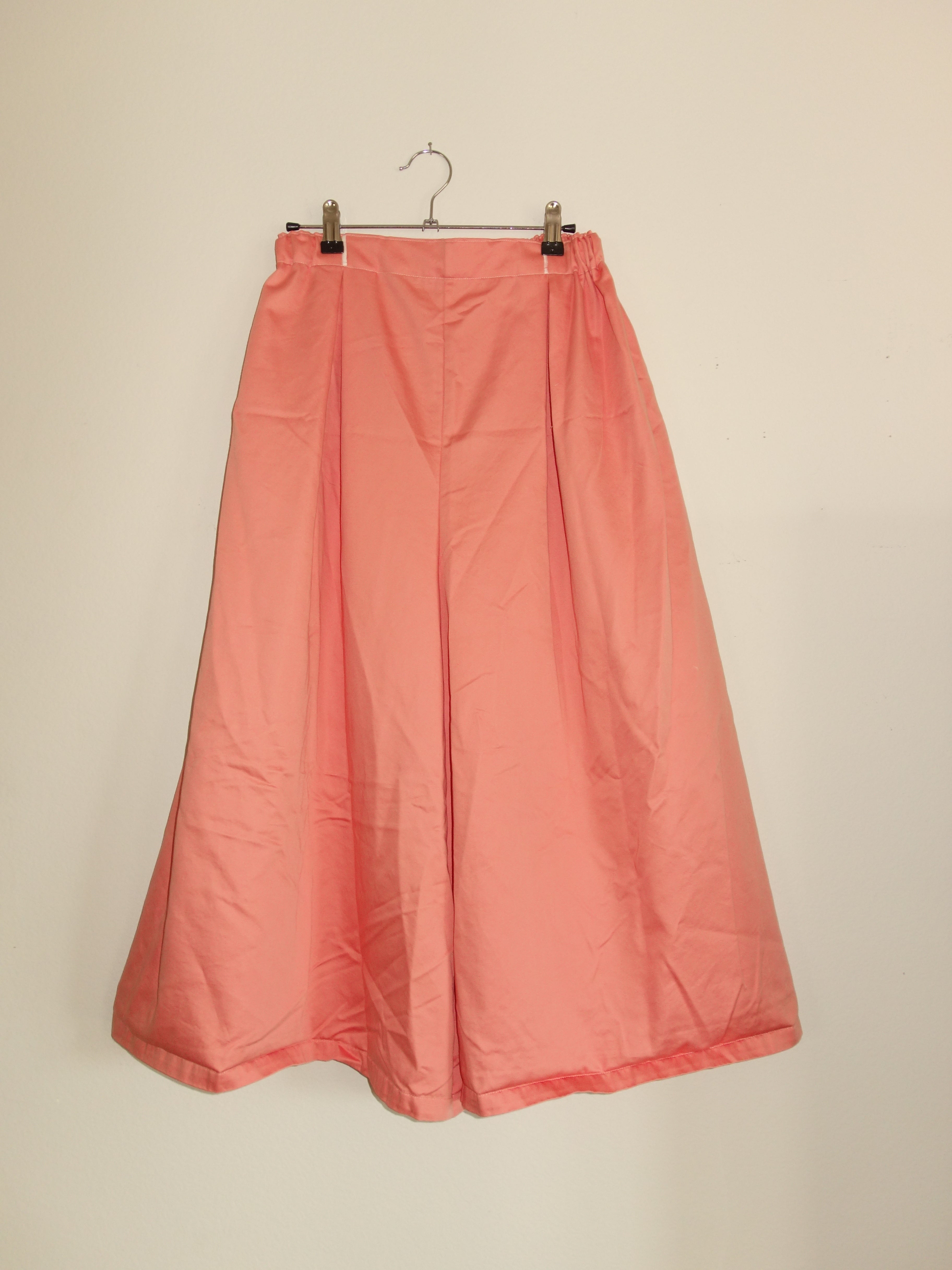 coral cotton 𝑝𝑖𝑙𝑙𝑜𝑤 𝑝𝑎𝑛𝑡𝑠