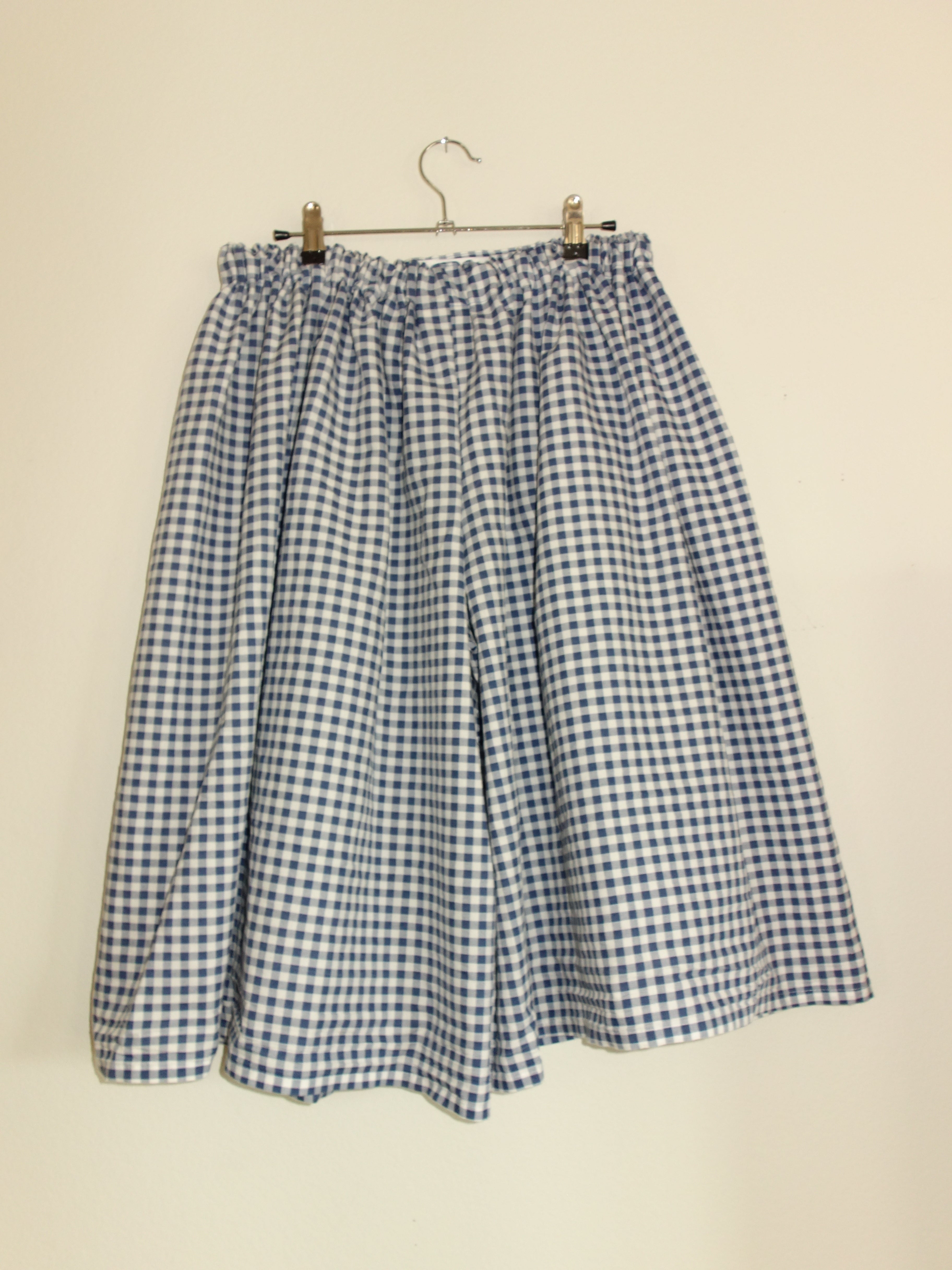 navy gingham 𝑝𝑖𝑙𝑙𝑜𝑤 𝑝𝑎𝑛𝑡𝑠