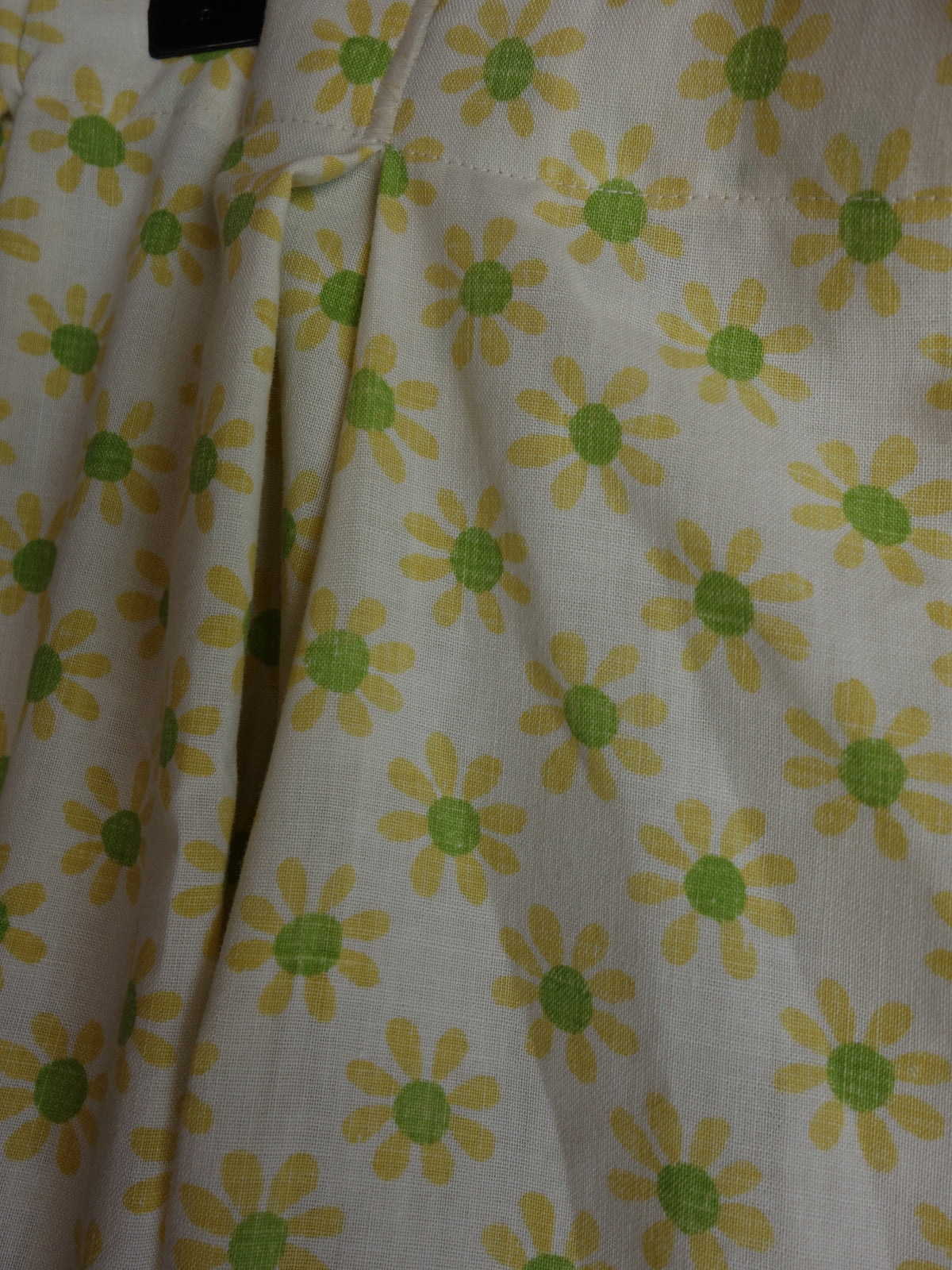 [tall] retro flowers 𝑝𝑖𝑙𝑙𝑜𝑤 𝑝𝑎𝑛𝑡𝑠