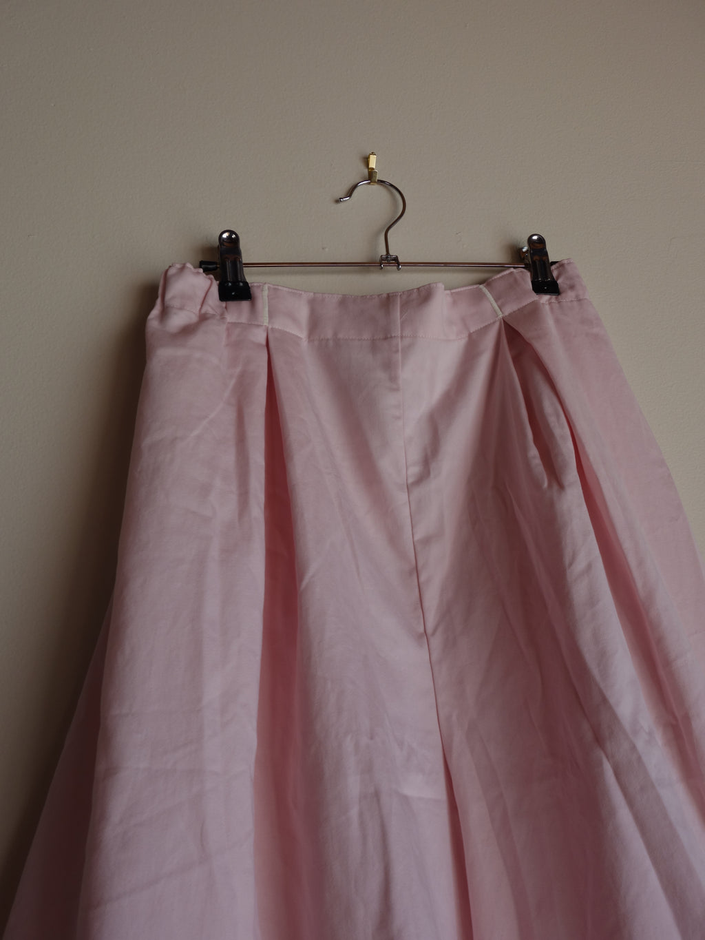 baby pink cotton 𝑝𝑖𝑙𝑙𝑜𝑤 𝑝𝑎𝑛𝑡𝑠