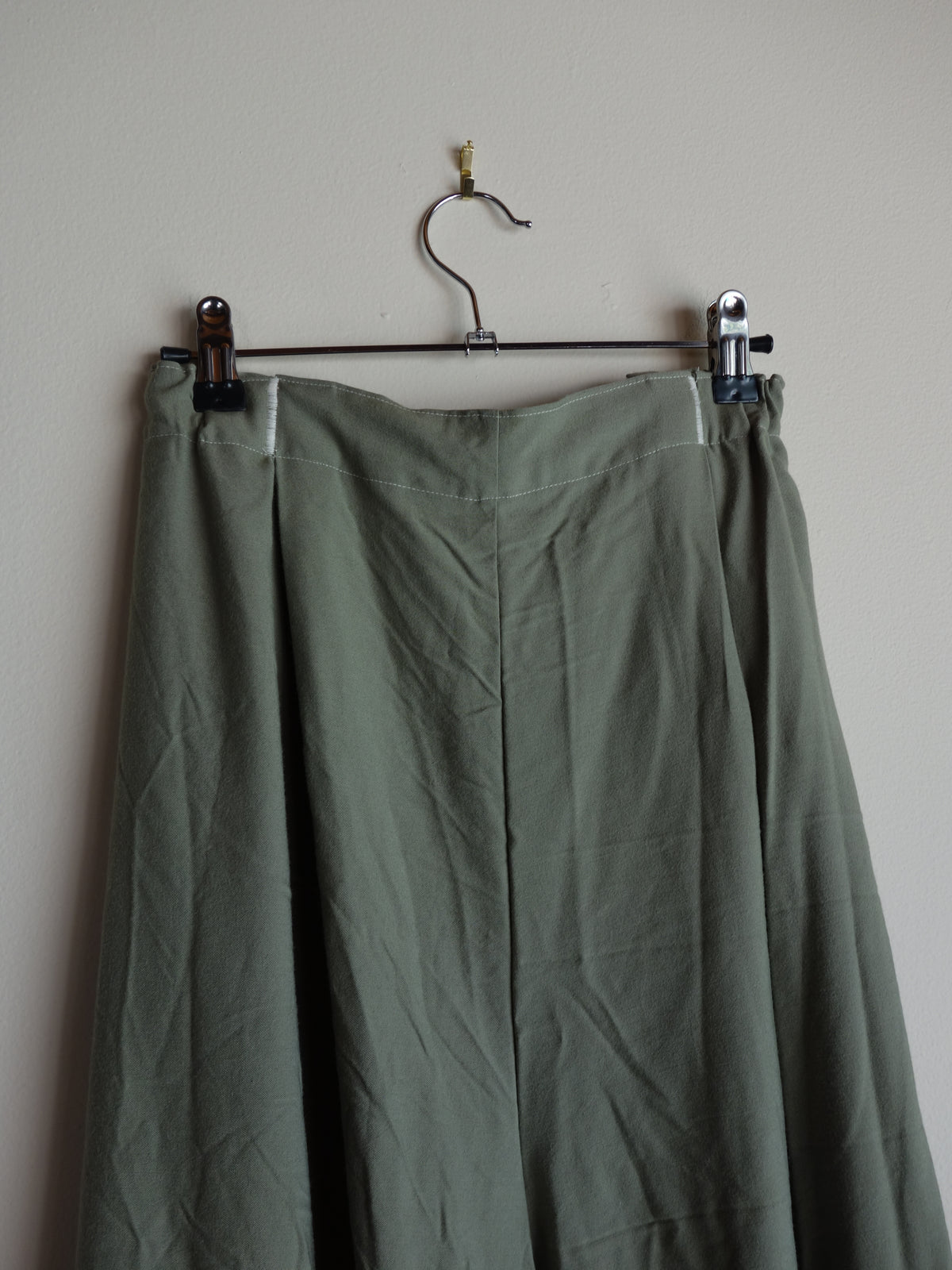 [tall] green olive 𝑝𝑖𝑙𝑙𝑜𝑤 𝑝𝑎𝑛𝑡𝑠 w cotton ankles